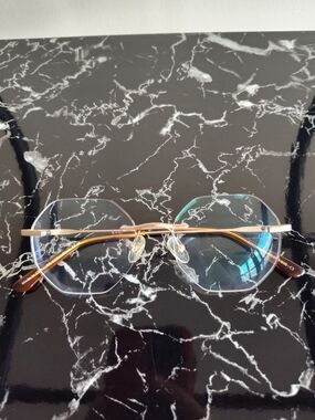 Rimless Prescription Glasses